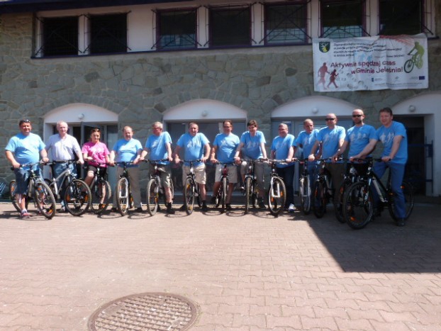 Radni Gminy Jeleśnia promują ścieżki rowerowe w Korbielowie