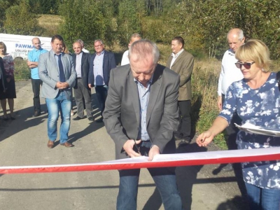 Uroczyste otwarcie drogi gminnej do „Dablina” na granicy sołectw Sopotnia Wielka – Krzyżowa - zdjęcie1